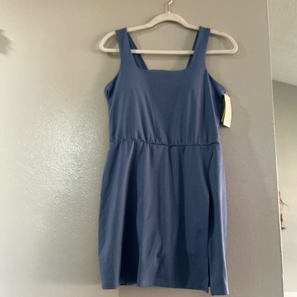 Women’s Active Dress.     Blue.  M - Picture 3 of 13